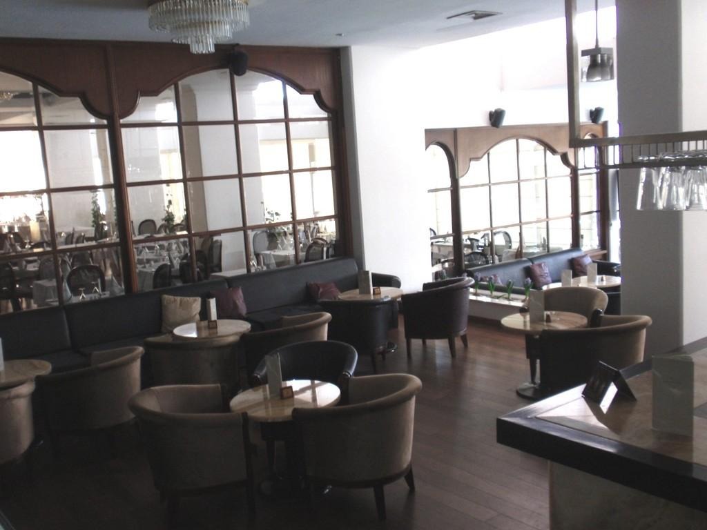 Hotel Grecian Bay