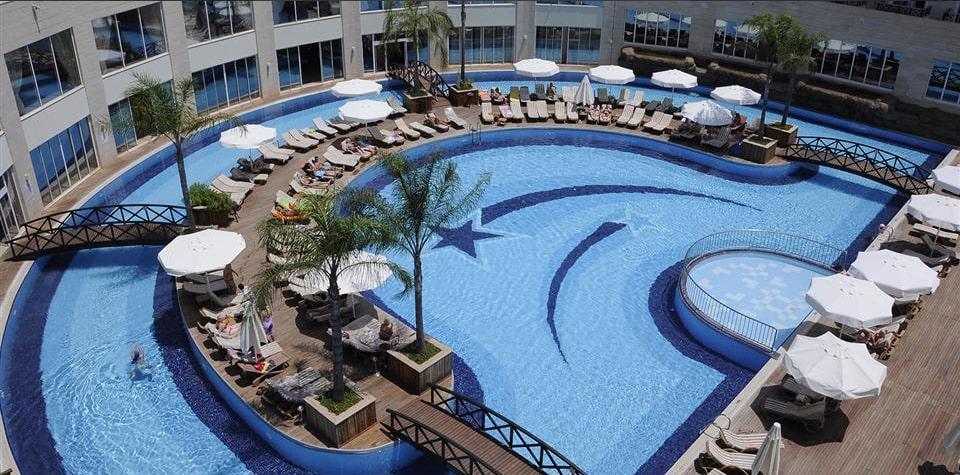 Hotel Meder Resort