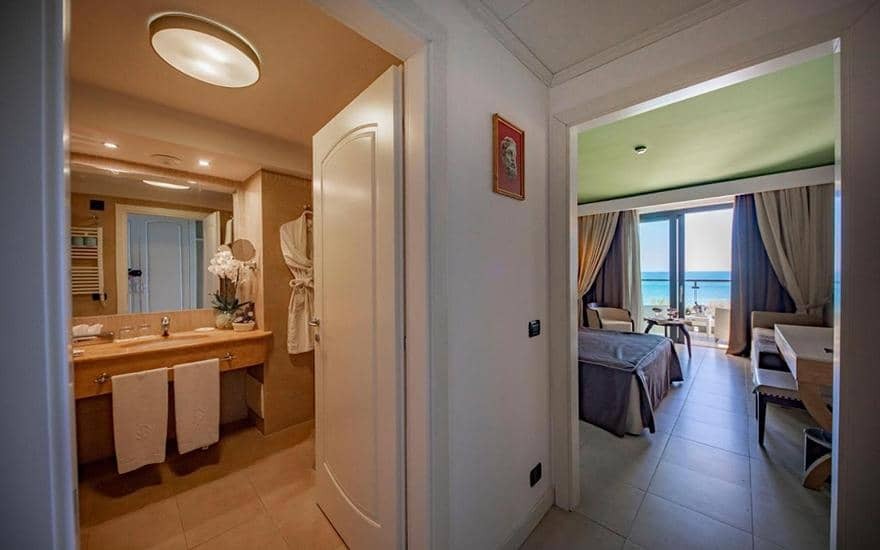 Hotel Cefalu' Sea Palace