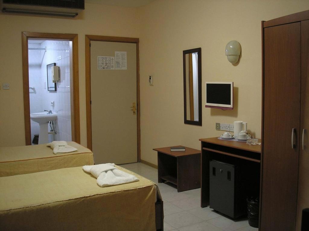 Hotel Relax Inn