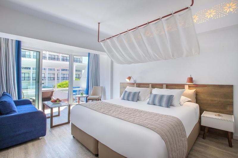 Hotel Lordos Beach