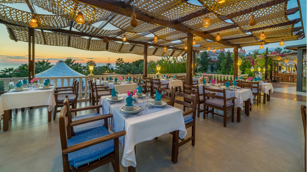 Justiniano Deluxe Resort