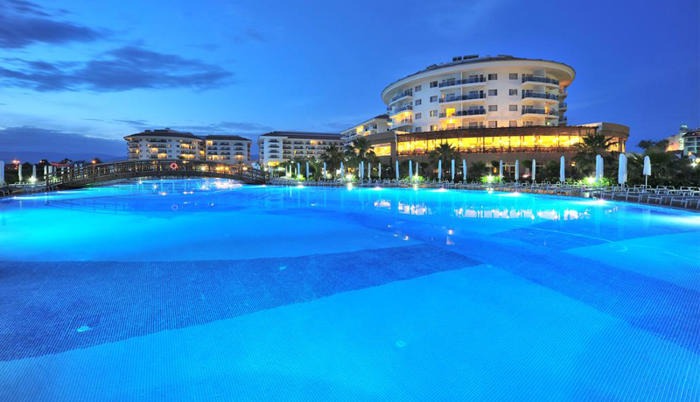 Seaden Sea World Resort and Spa