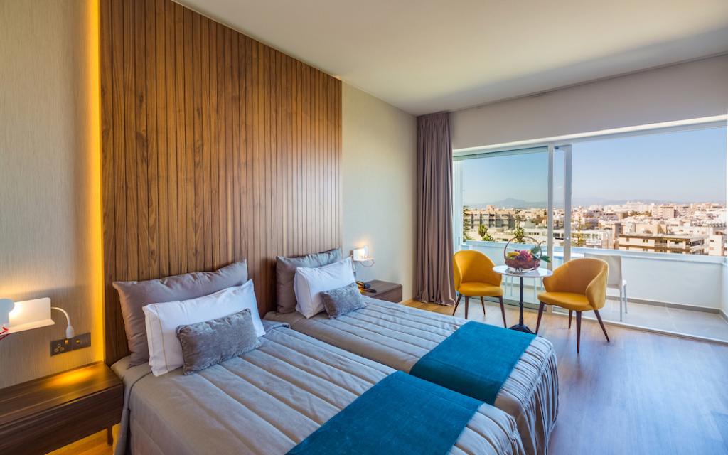 Hotel Sun Hall