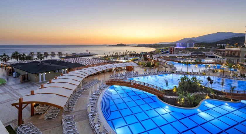 Sunis Efes Royal Palace Resort & Spa