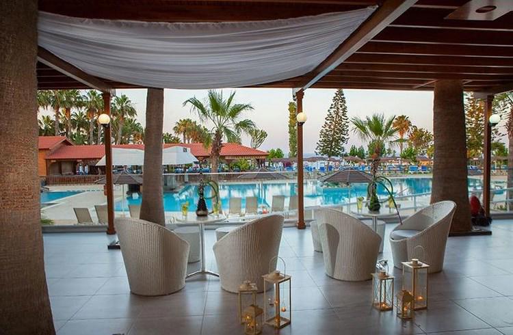 Hotel Cavo Maris Beach
