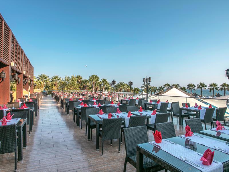 Paloma Oceana Resort