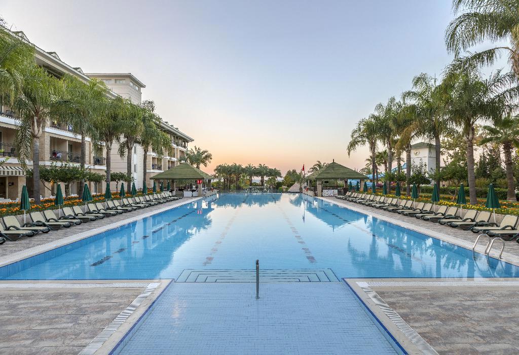 Hotel Dobedan Beach Resort Comfort