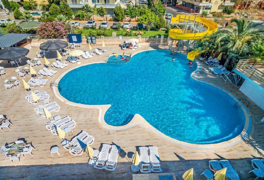 Hotel Arsi Blue Beach