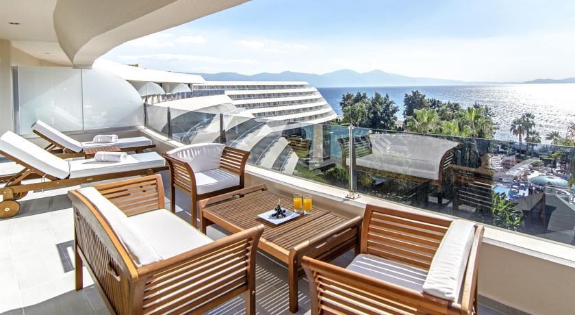 Hotel Grand Blue Sky