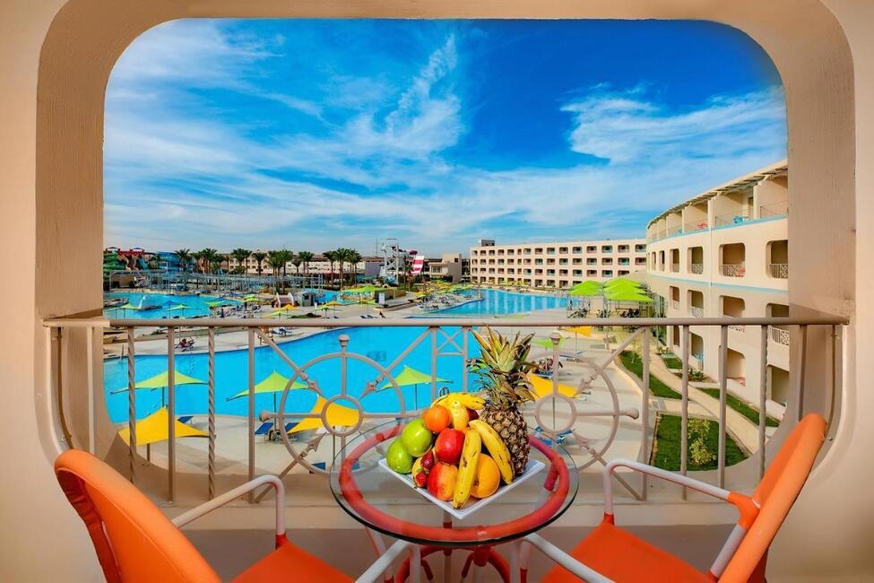 Hotel Titanic Resort & Aqua Park