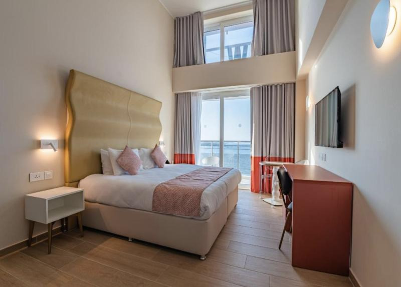 Seaview Hotel