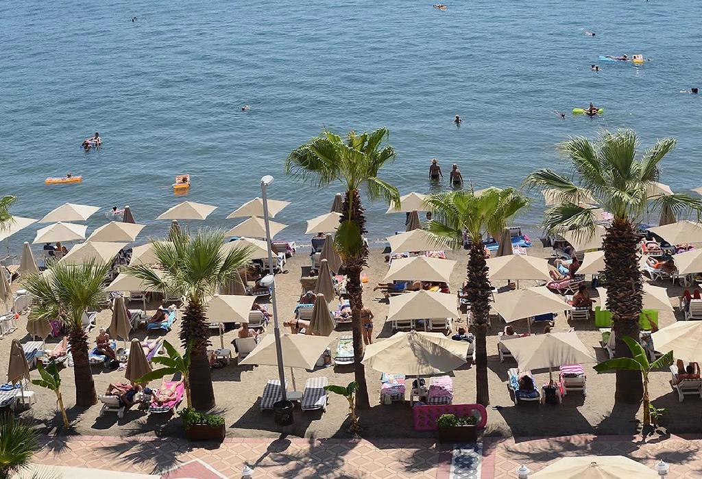 Hotel Maris Beach