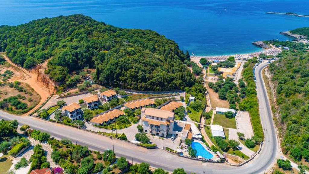 Mega Ammos Hotel