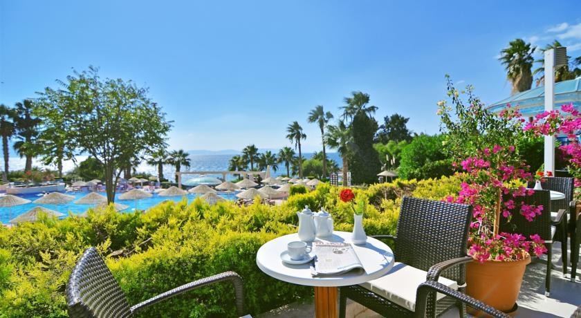 Hotel Grand Blue Sky