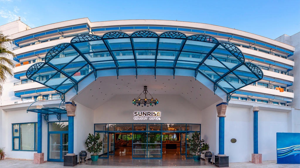 Sunrise Resort Hotel