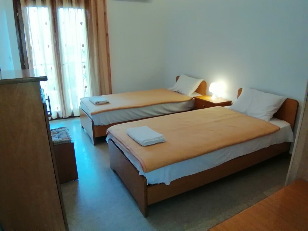 Vila Tasula ex Karamavros