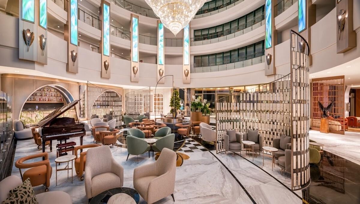 Delphin Palace Resort Hotel
