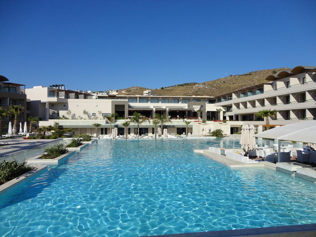 Hotel Avra Imperial Beach Resort & Spa