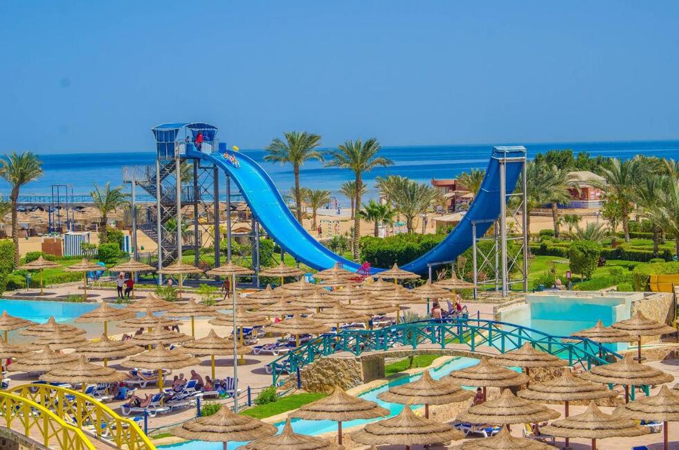 Hotel Titanic Beach Spa & Aqua Park