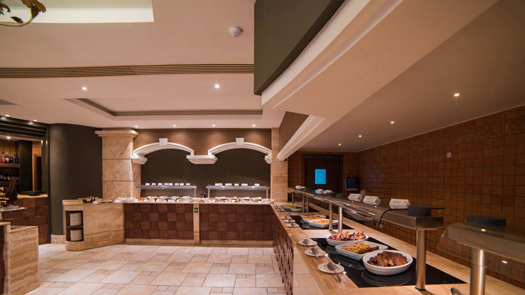 Maritim Antonine Hotel