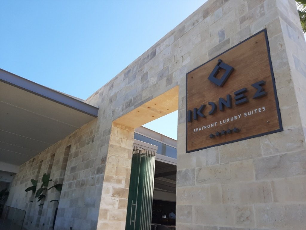Hotel Ikones Seafront Luxury Suites