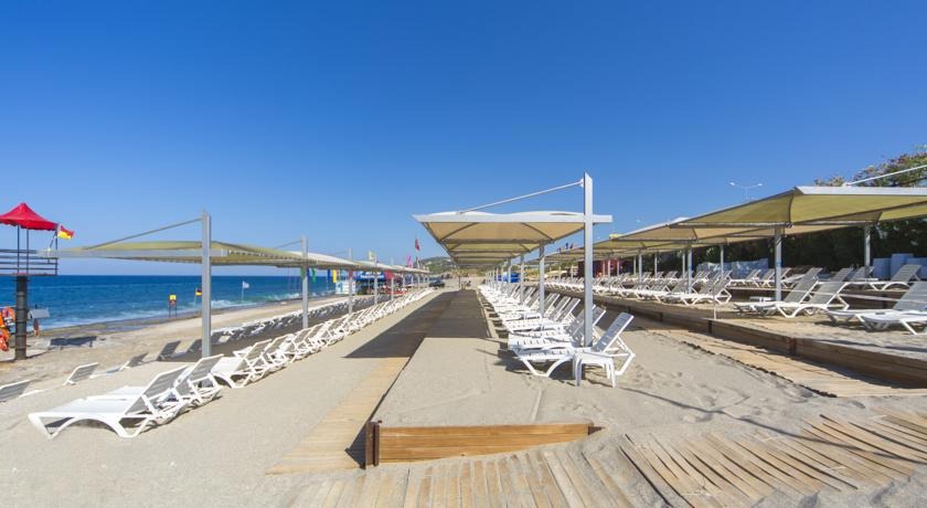 Beach Club Doganay