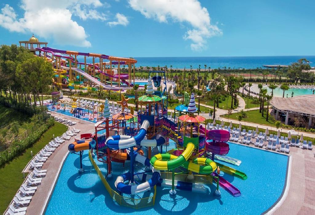 Delphin Be Grand Resort