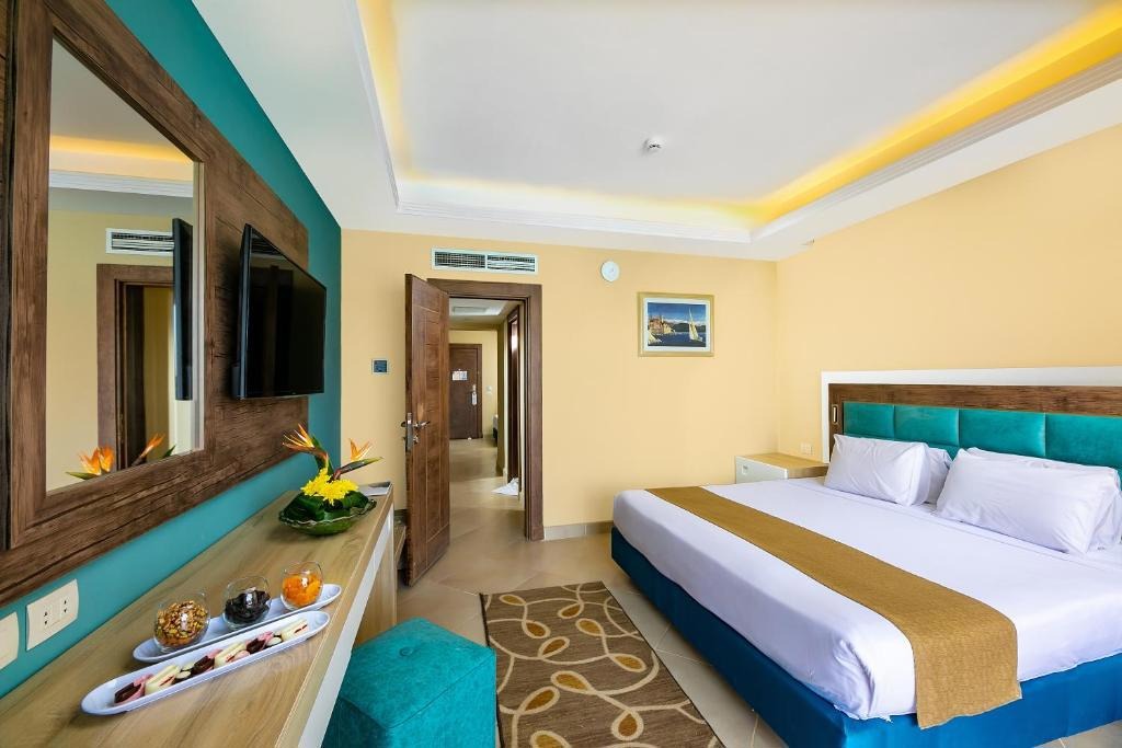 Hotel Titanic Resort & Aqua Park