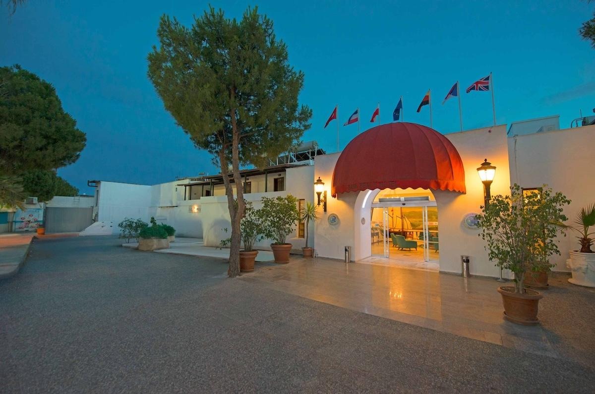 Sami Beach Hotel