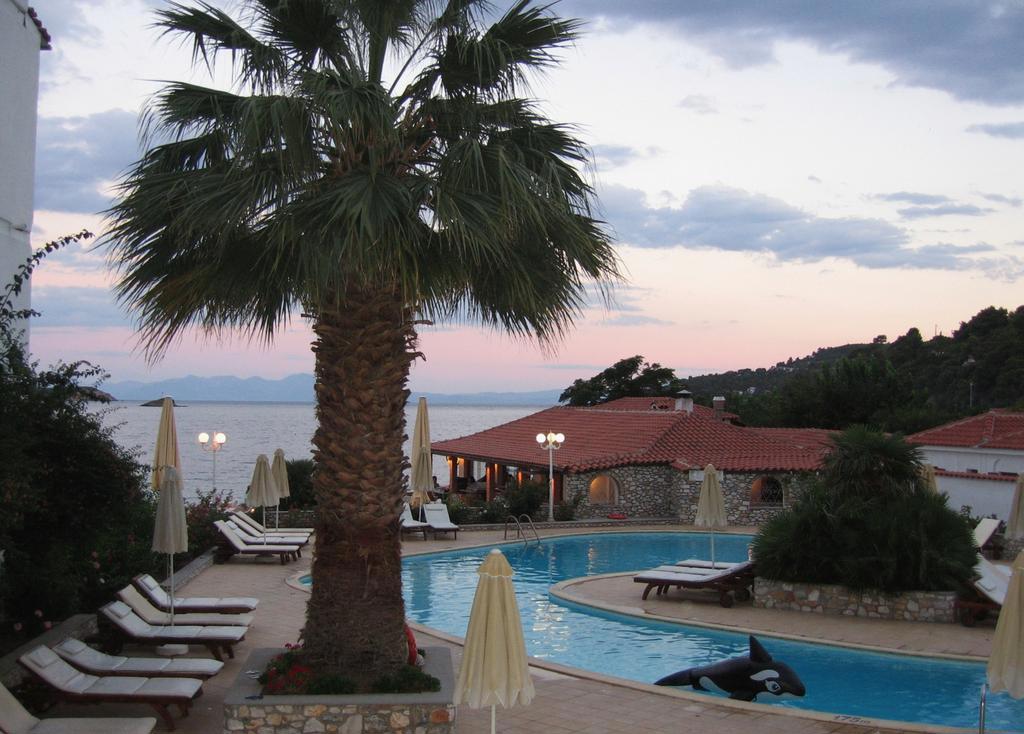 Esperides Beach Resort