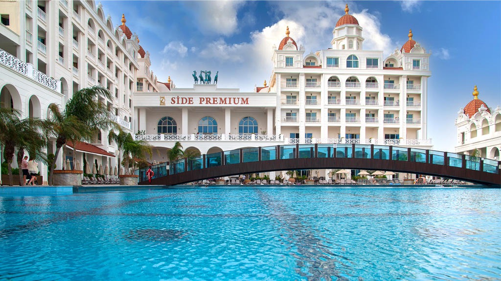 Side Premium Hotel