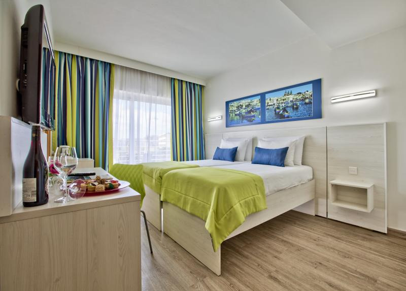 Hotel Santana