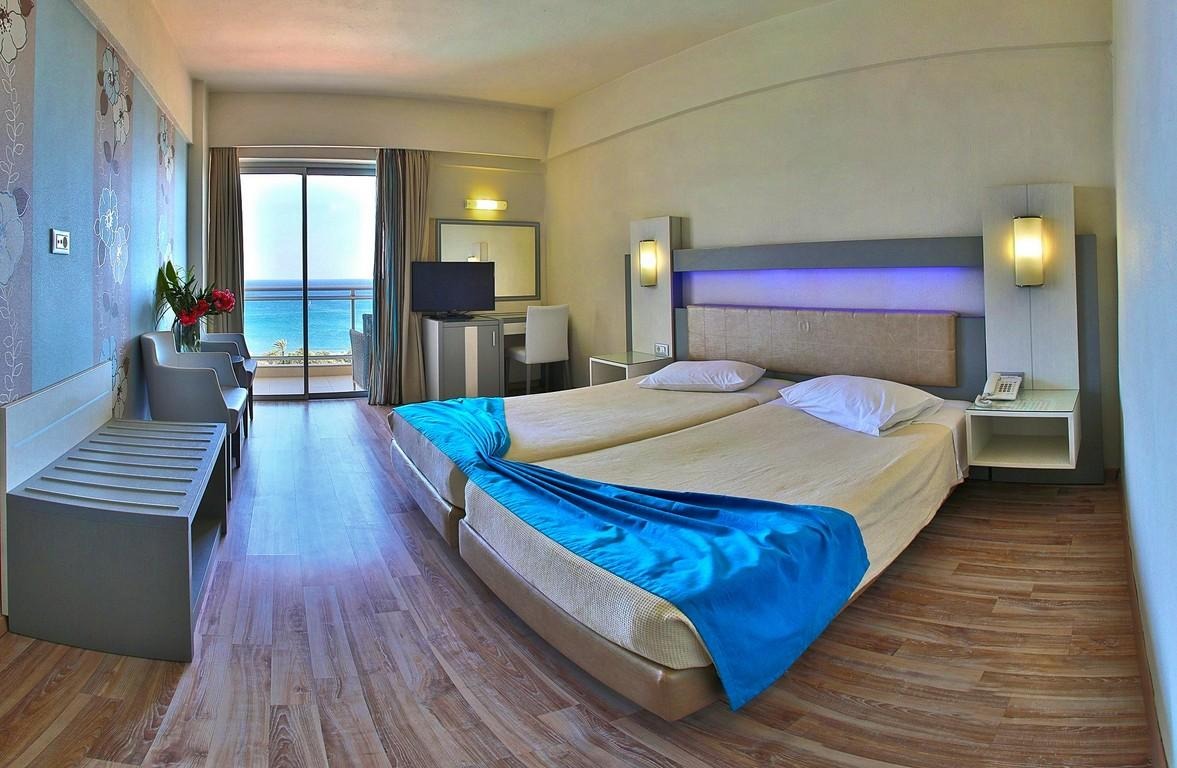 Hotel Pegasos Deluxe Beach
