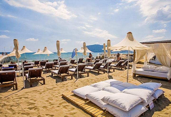 Yaman Life Hotel