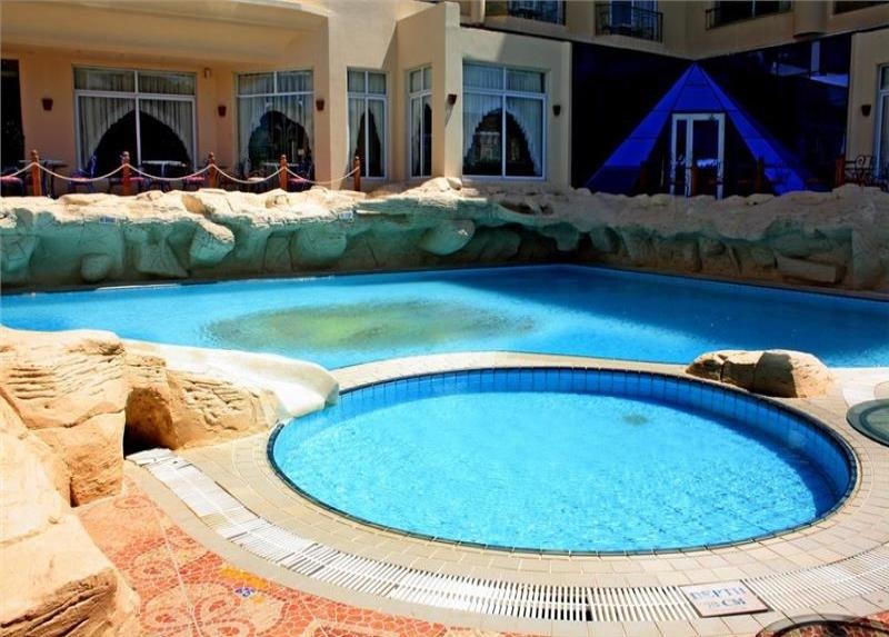 King Tut Aqua Park Beach Resort
