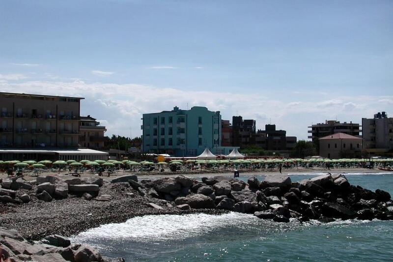 Hotel Iones