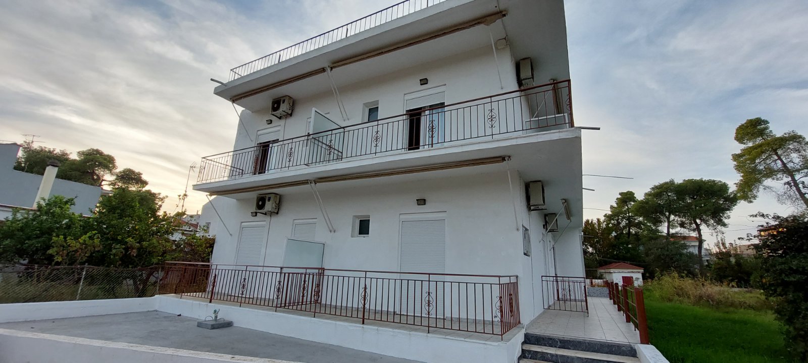 Vila Sotiris