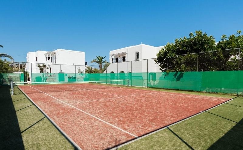 Contaratos Beach Hotel