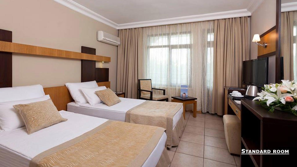 Kandelor Hotel