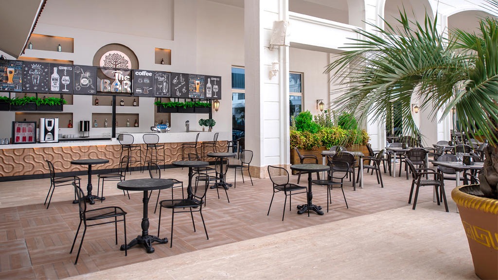 Side Premium Hotel