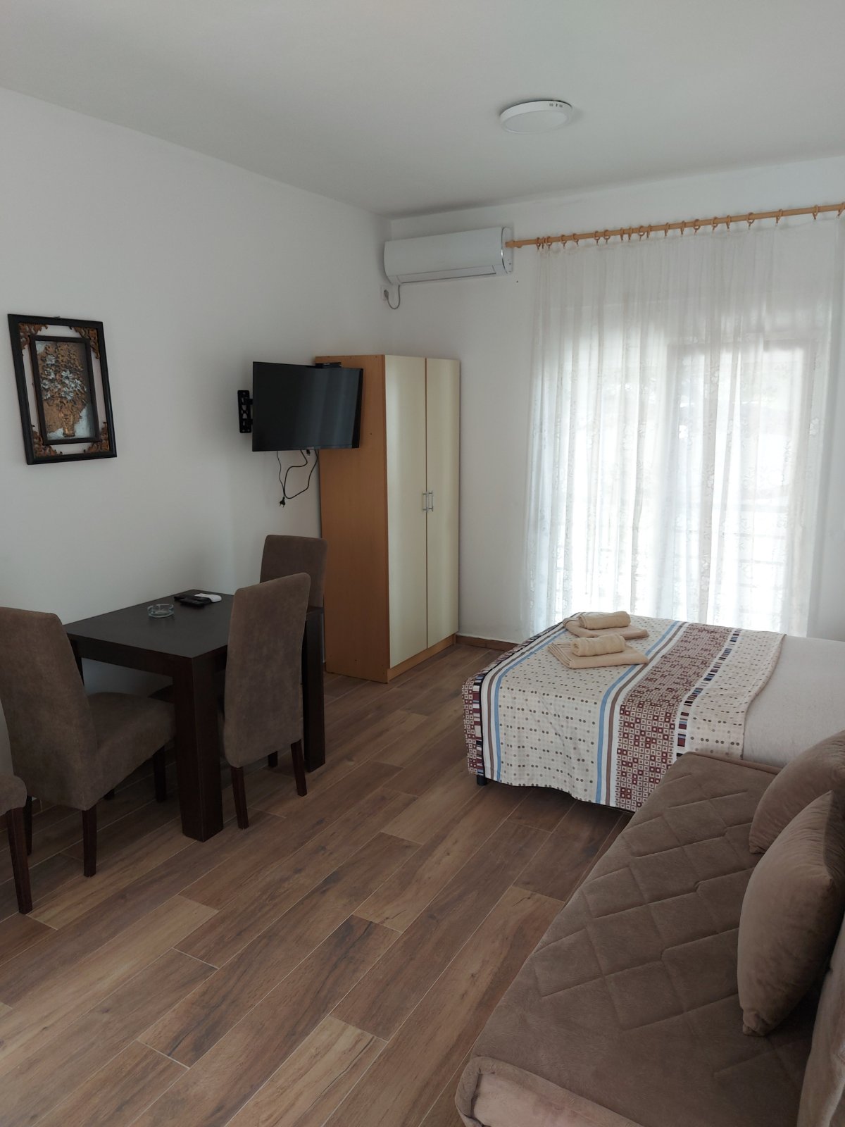 Vila Crni Bor