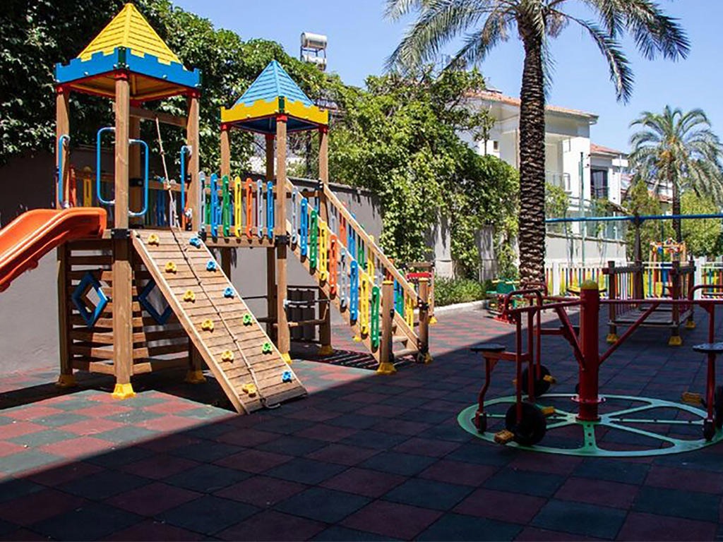 Akra Kemer ex Kemer Barut