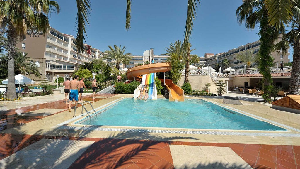 Seaden Corolla Hotel