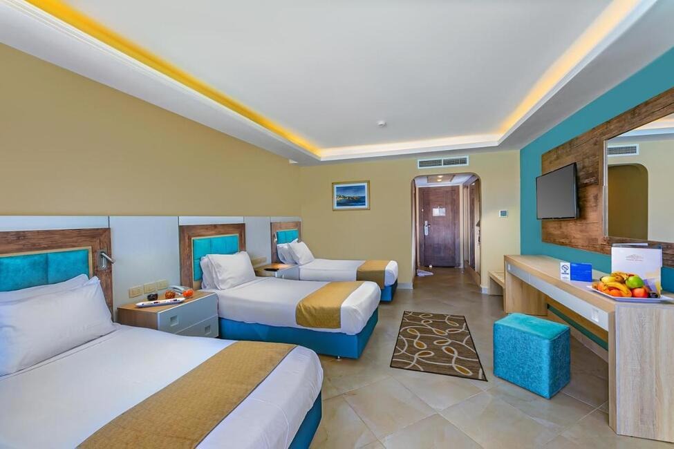 Hotel Titanic Resort & Aqua Park