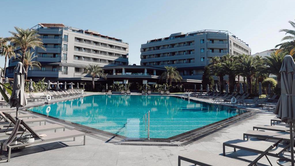 Miramare Beach Hotel
