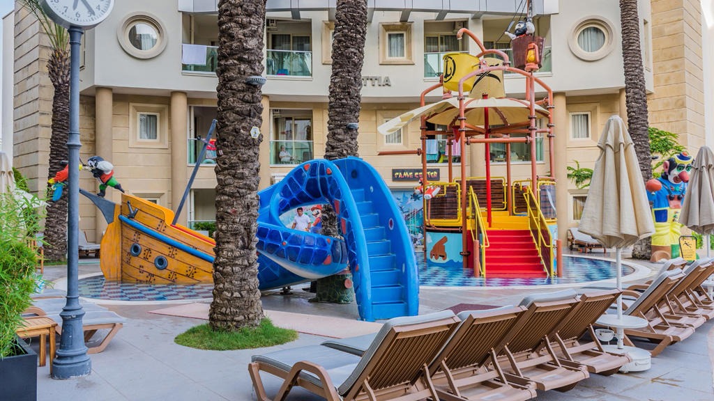 Grand Cettia Hotel