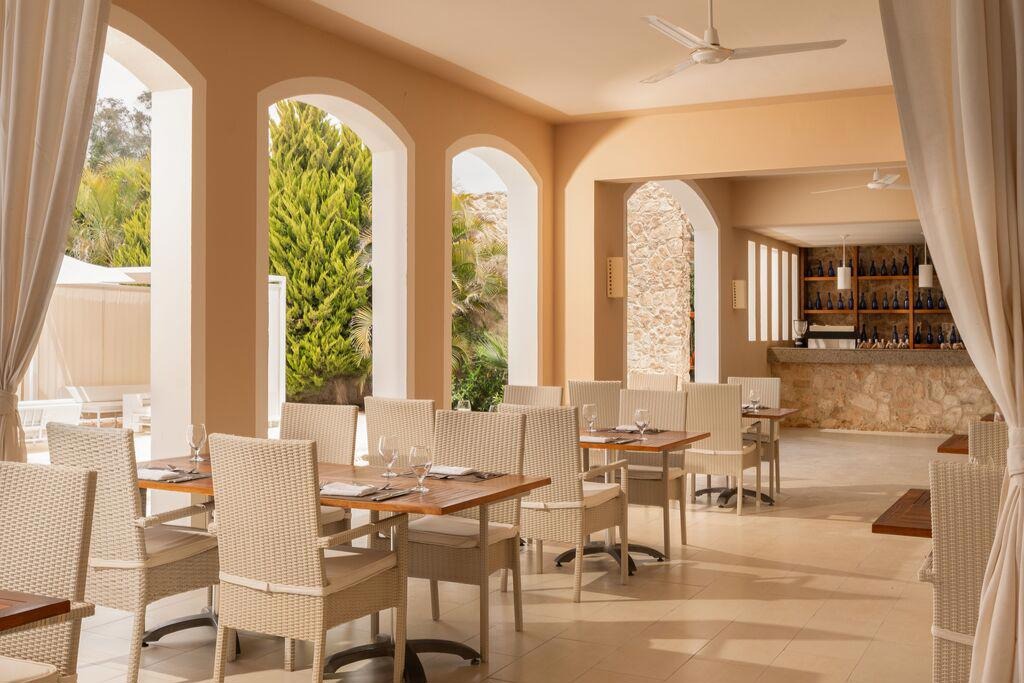 Almazino Hotel