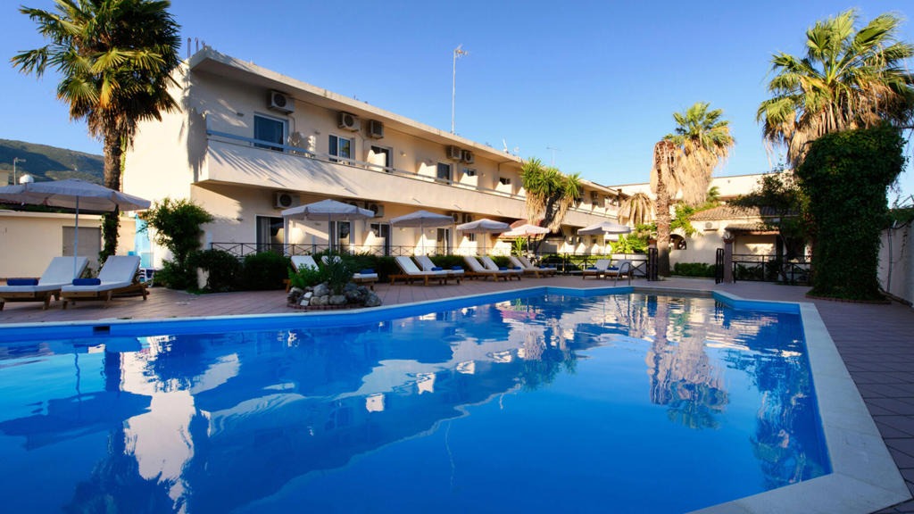 Ipsos Di Mare Beach Hotel