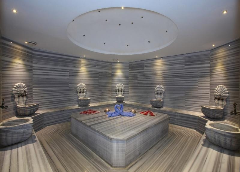 Mandarin Resort and Spa